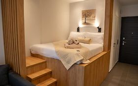 Thessalonian Suite I - 2 Steps From White Tower
